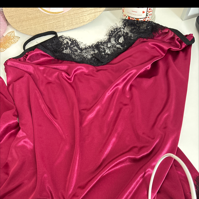 💗 Ensemble lingerie / pyjama satiné rose fuchsia & dentelle noire T40