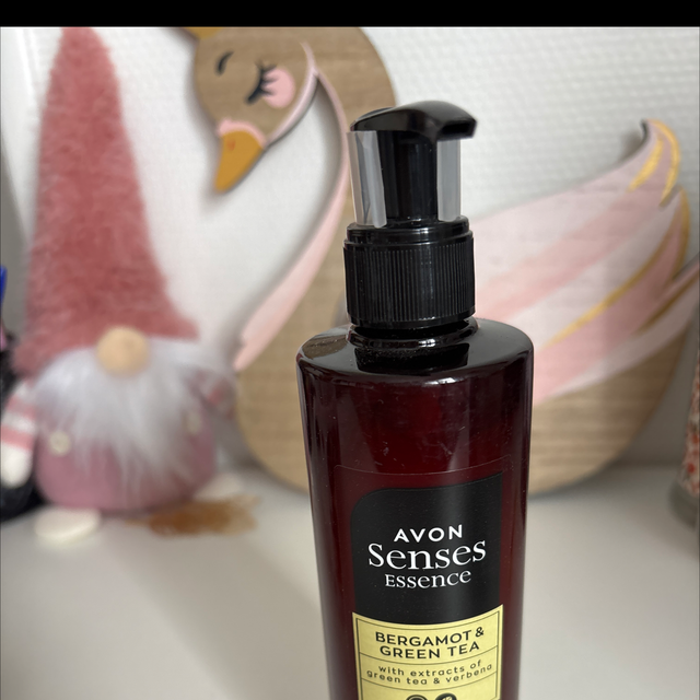 la lotion pour les mains AVON Senses Essence – Bergamot & Green Tea 🍋🌿
