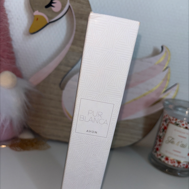 Pur blanca Avon 50ML
