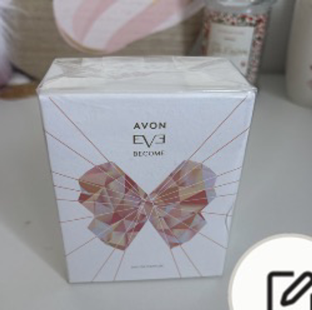 Ève Avon become
