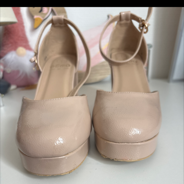 👠 Escarpins à bride – Rose poudré verni