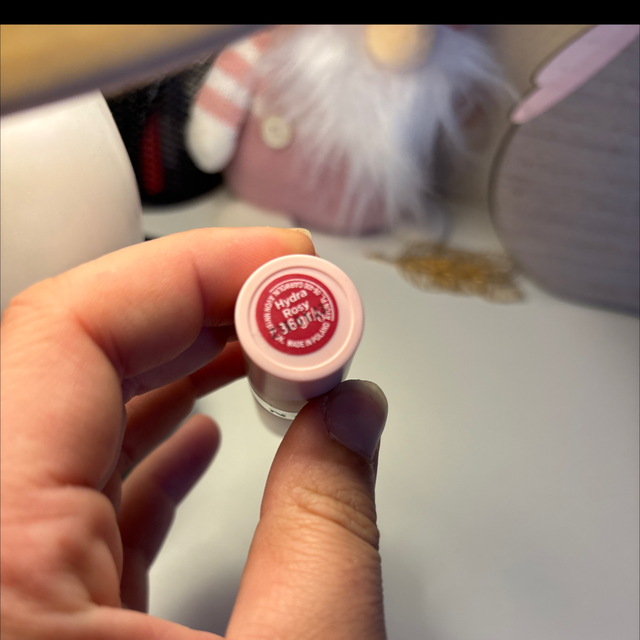 💄 Rouge à lèvres AVON – Hydra Rosy