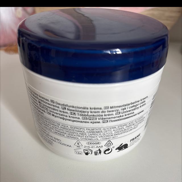 crème multi-usages AVON Care Berry Fusion – Radiance Multipurpose Cream 🫐💜