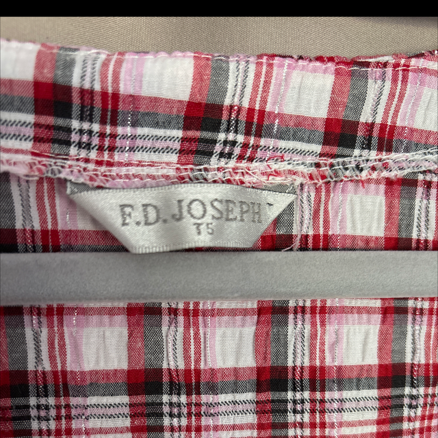 Blouse / tunique à carreaux rouge et blanc ❤️