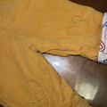 Petit pantalon bébé en velours côtelé
