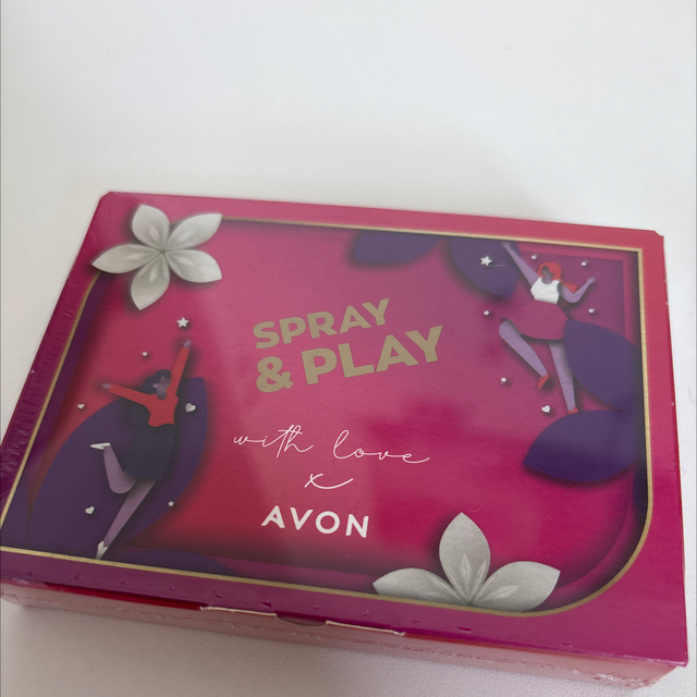 Spray & play whit love Avon